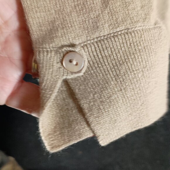 Cashmire, beige, V neck sweater - Picture 4 of 5